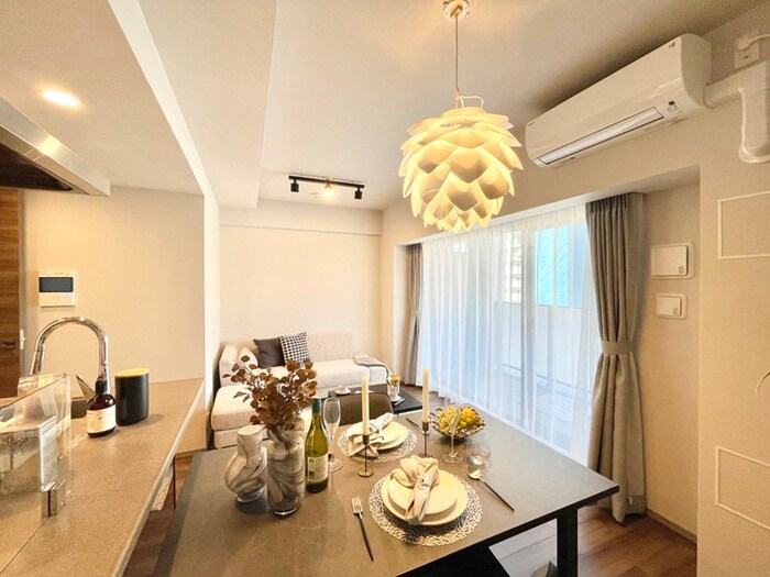 物件内観写真10　(室内からの展望)