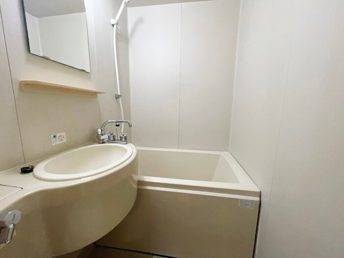 物件内観写真18　(洗面)