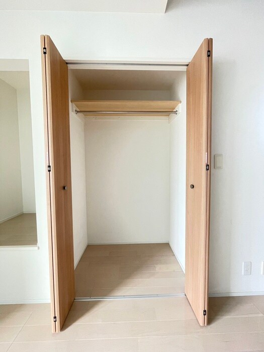 物件内観写真5　(収納)