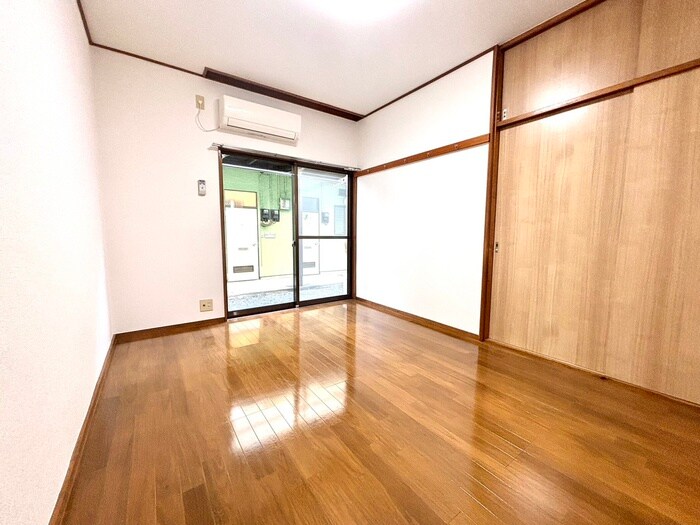 物件内観写真7　(居室)