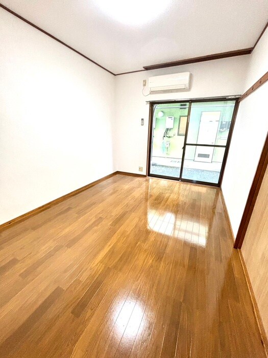 物件内観写真17　(居室)