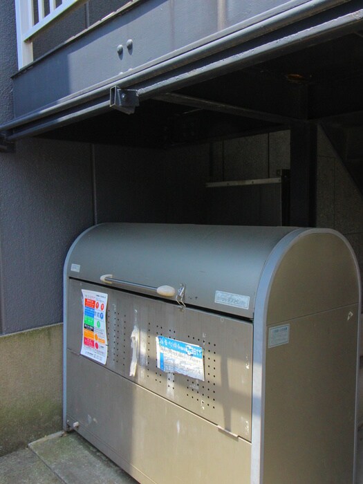 物件外観写真4　(建物設備)