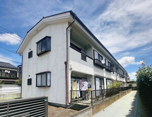 ロベェスト外観写真