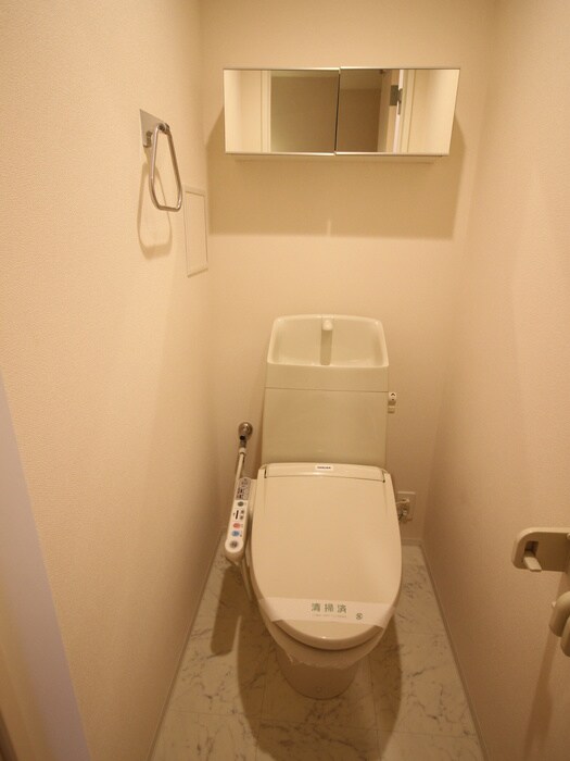 物件内観写真13　(トイレ)