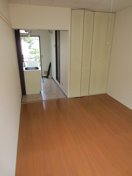 ジュネスイ－ストの居室