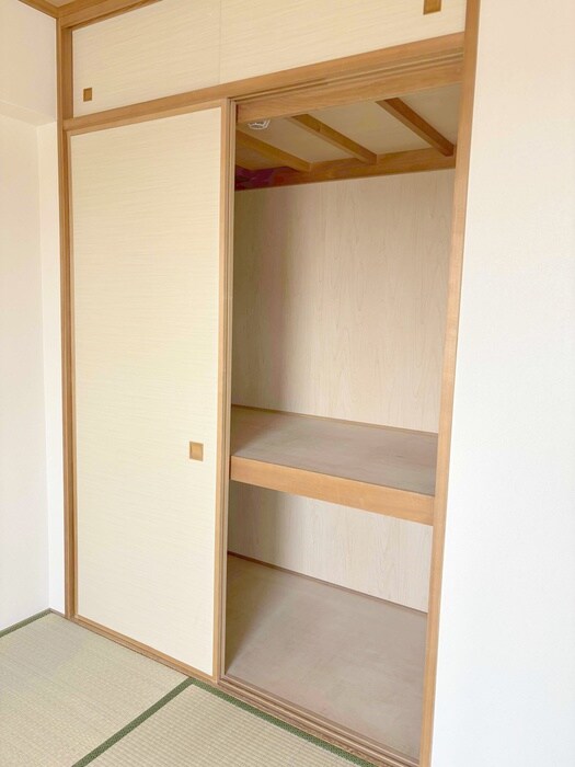 物件内観写真16　(収納)