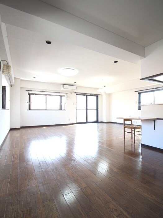 クレドールの居室