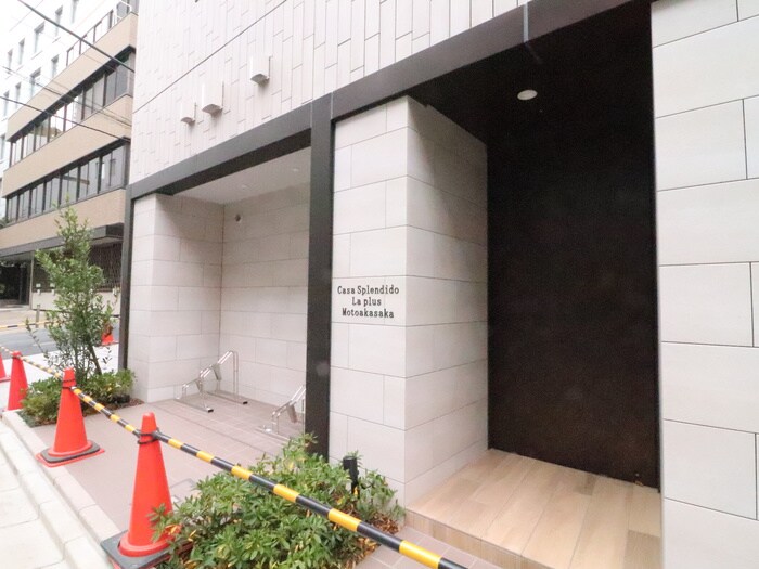 Casa Splendido La plus 元赤坂のエントランス部分
