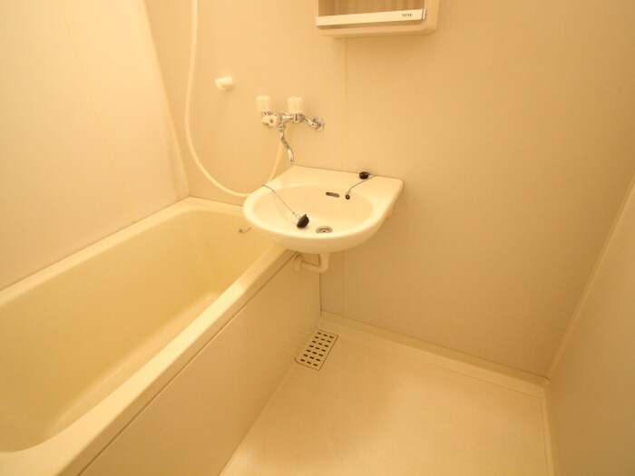 物件内観写真9　(バス／シャワールーム等)