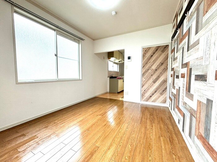 物件内観写真9　(居室)