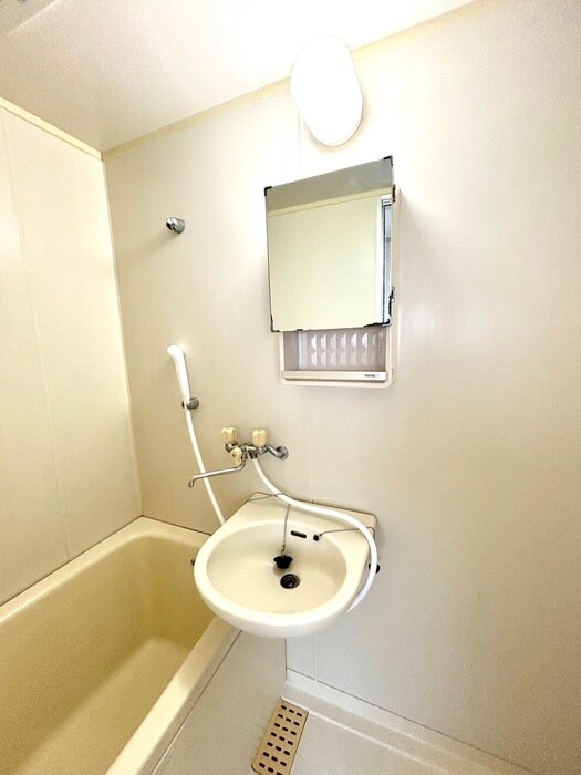 物件内観写真18　(洗面)