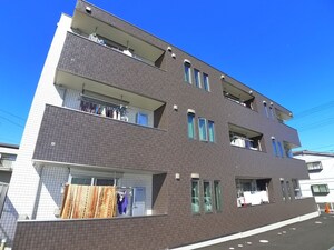 フルラ－ジュＢ外観写真