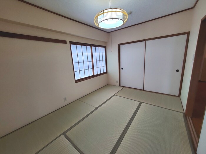 物件内観写真10　(居室)