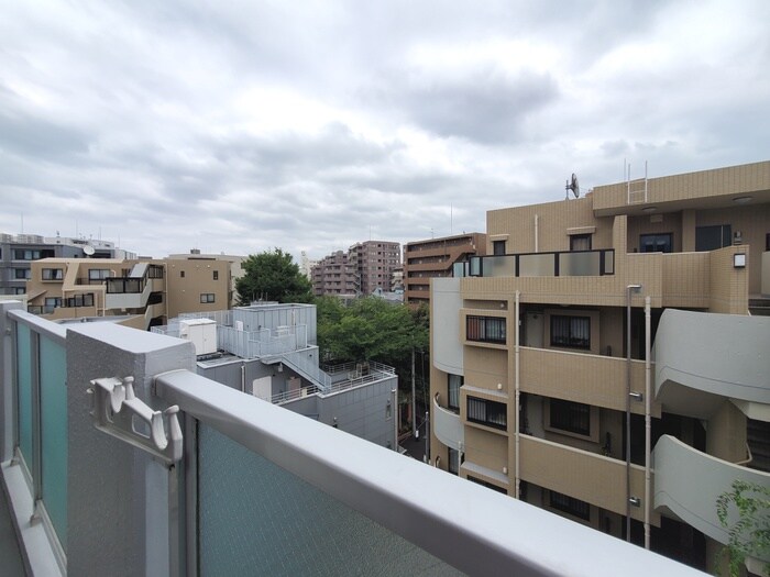 物件内観写真21　(室内からの展望)