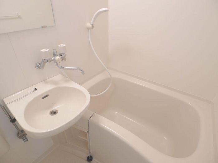 物件内観写真10　(バス／シャワールーム等)