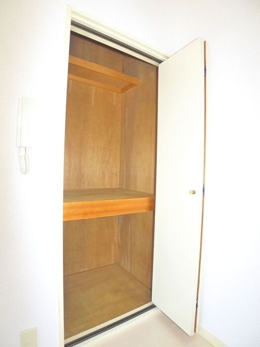 物件内観写真14　(収納)