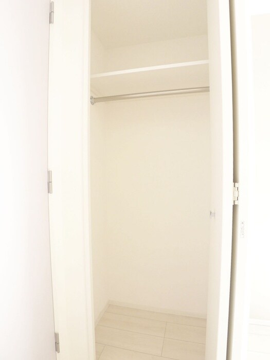 物件内観写真14　(収納)