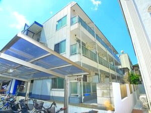 青山マンション外観写真