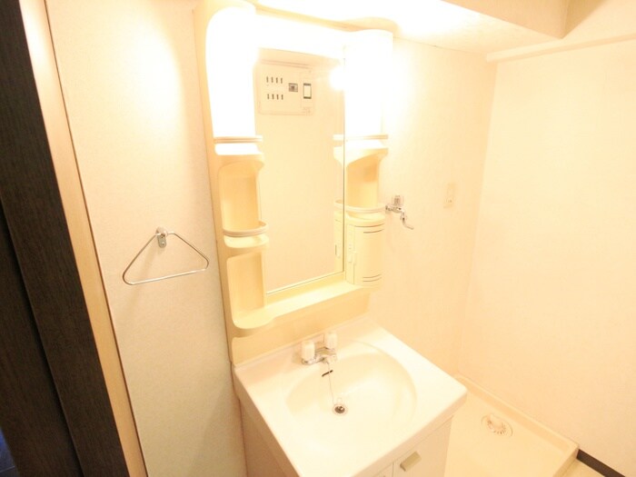 物件内観写真12　(洗面)