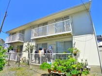 メゾンドネージュ10号館の外観写真