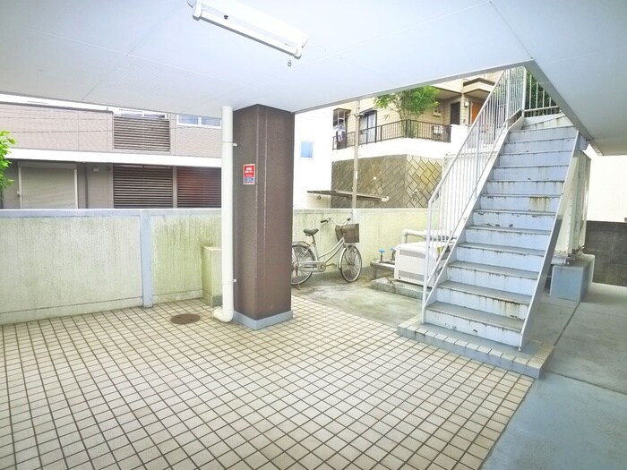 物件外観写真5　(建物設備)