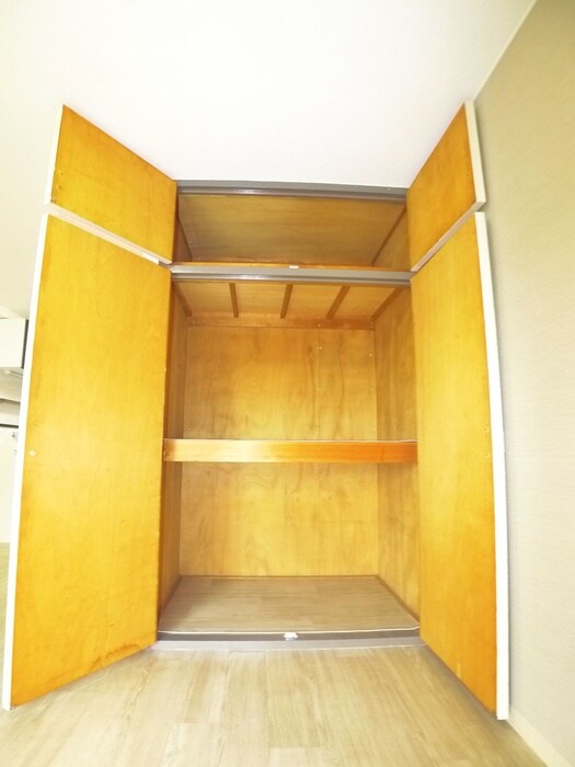 物件内観写真10　(収納)