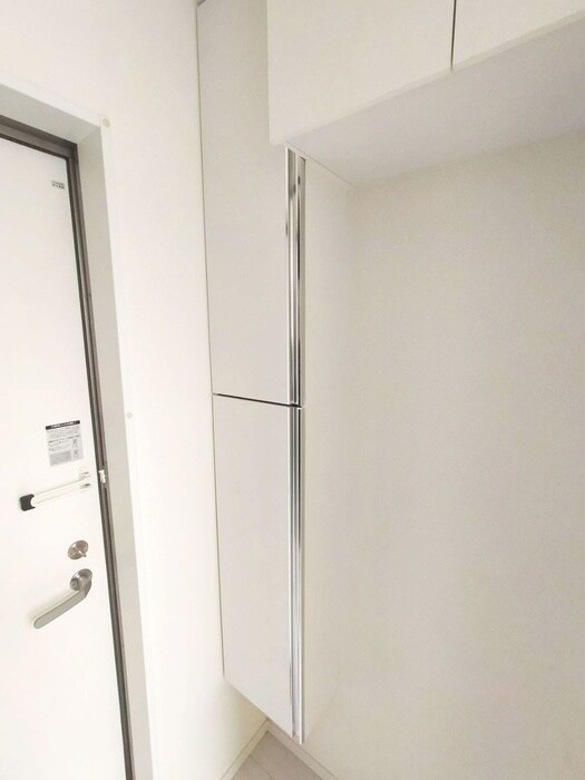 物件内観写真18　(靴箱)