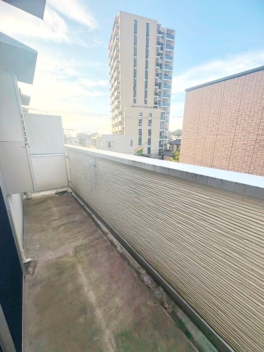 物件内観写真8　(ベランダ・バルコニー)