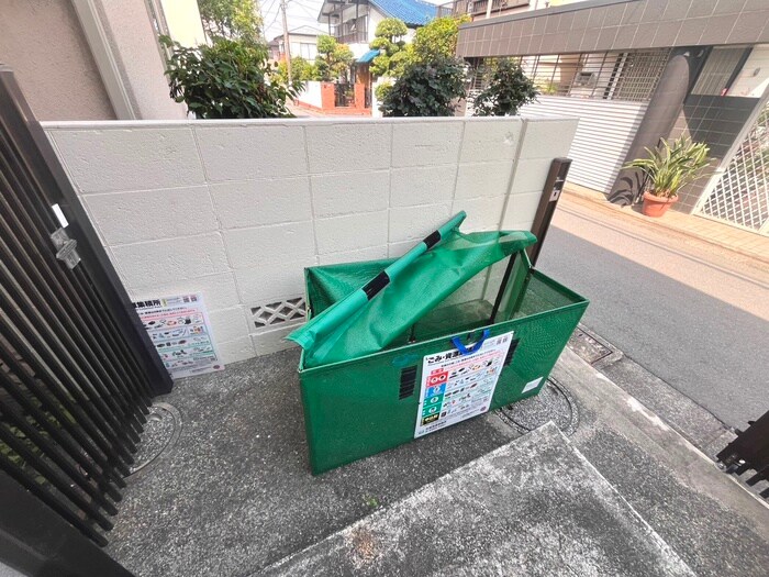 物件外観写真3　(建物設備)