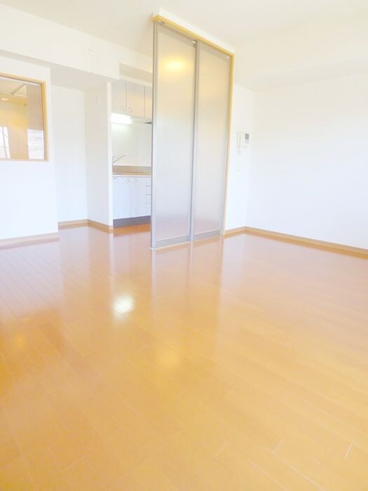 物件内観写真5　(居室)