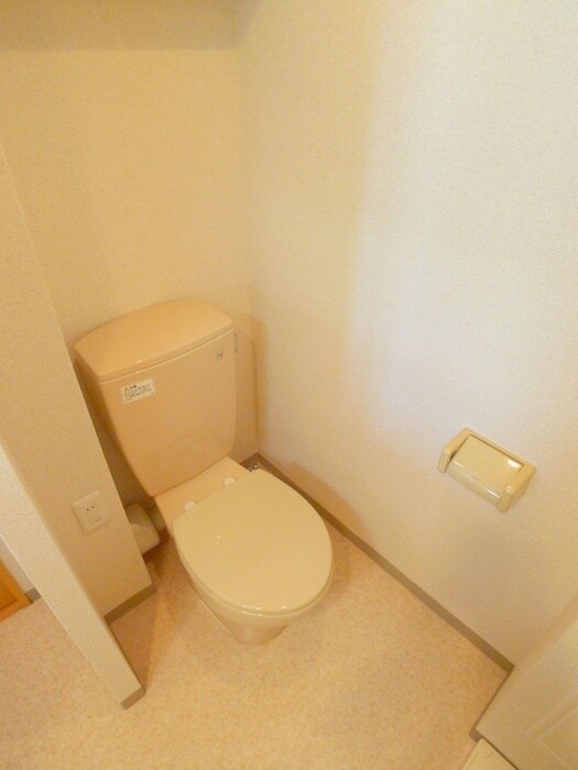 物件内観写真11　(トイレ)