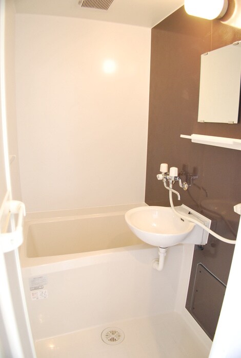 物件内観写真10　(バス／シャワールーム等)