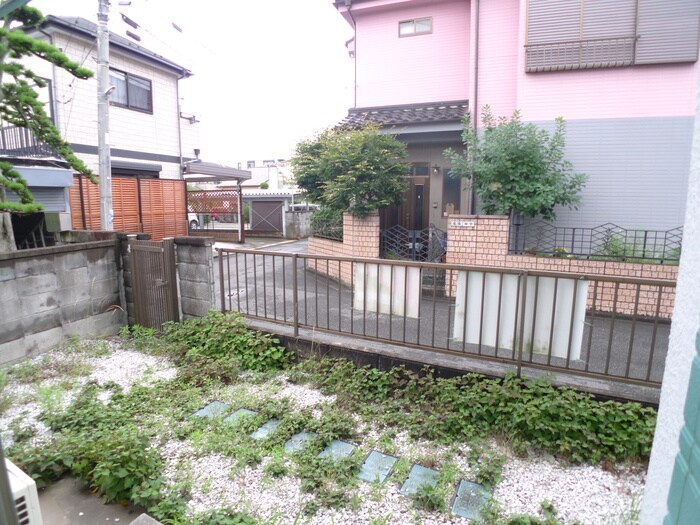 物件内観写真14　(室内からの展望)