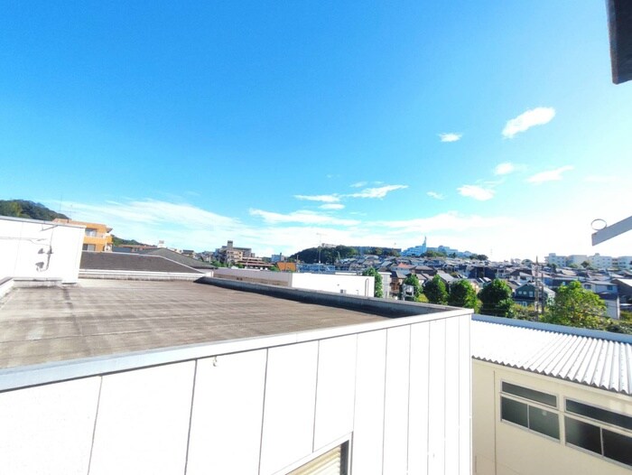 物件内観写真22　(室内からの展望)