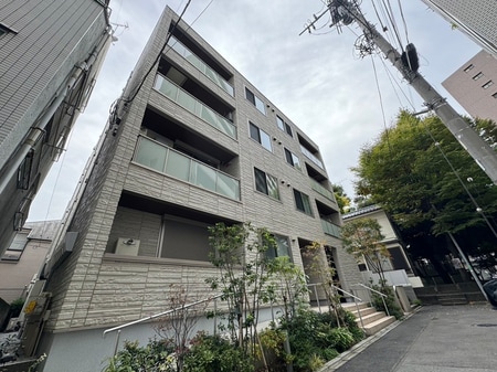 Ambiera早稲田外観写真