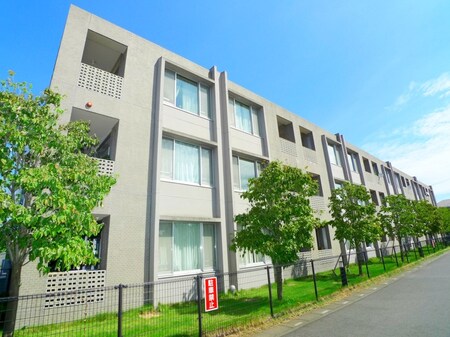 パ－ム・ガ－デン外観写真