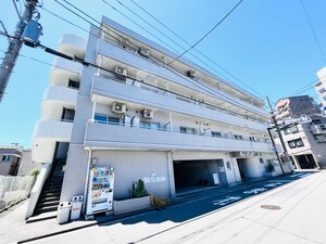 プラス西横浜外観写真