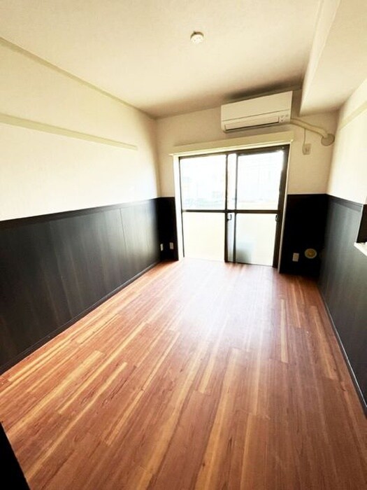 物件内観写真6　(居室)