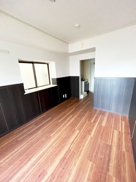 物件内観写真7　(居室)