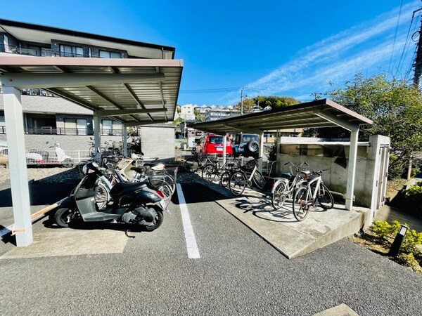 駐輪場