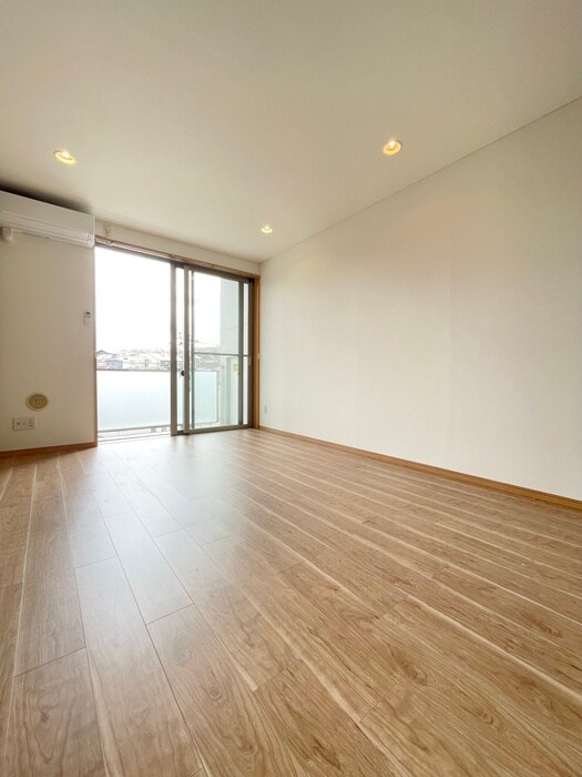 物件内観写真18　(内観写真)