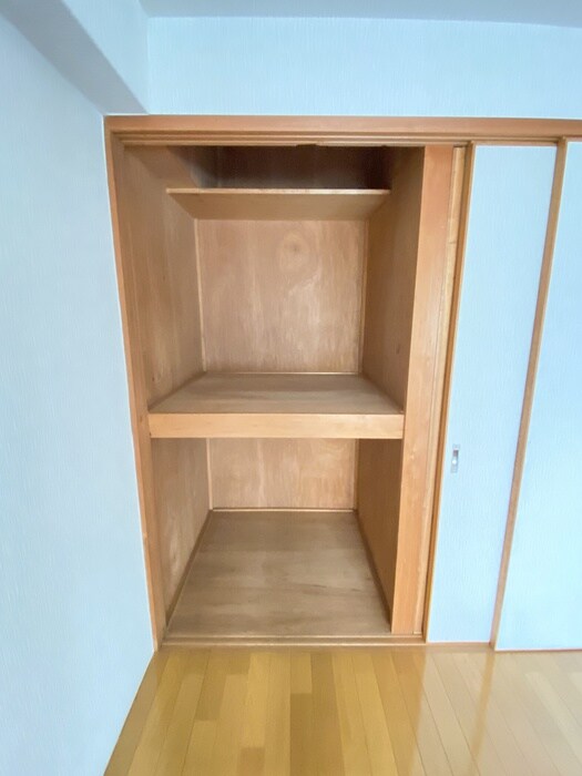 物件内観写真11　(収納)