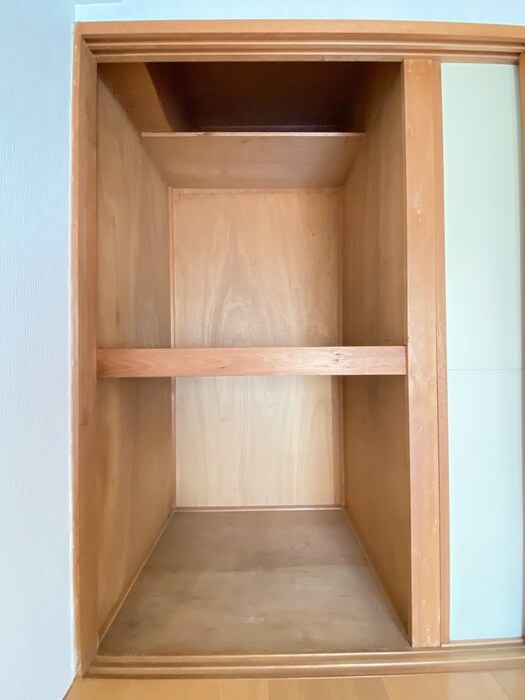 物件内観写真11　(収納)