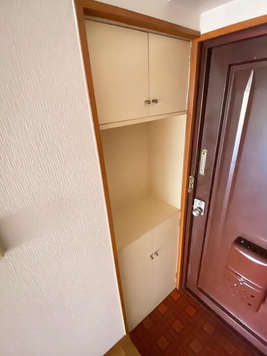 物件内観写真16　(靴箱)