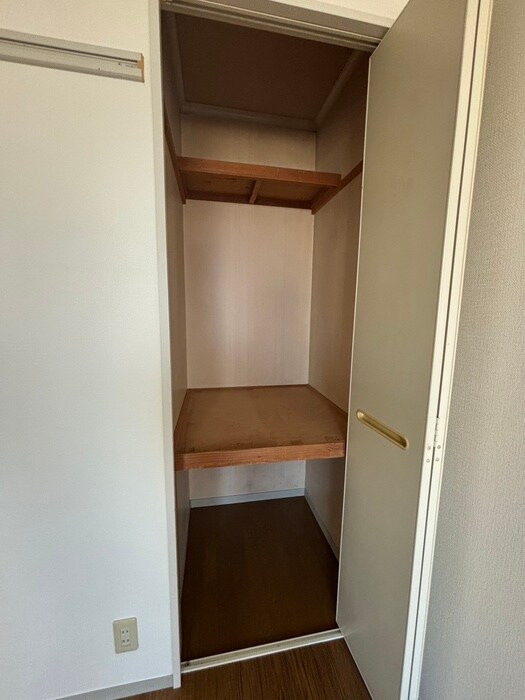 物件内観写真20　(収納)