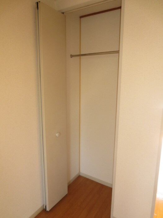 物件内観写真16　(収納)