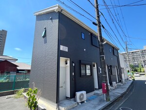 リバーサイド久比里外観写真