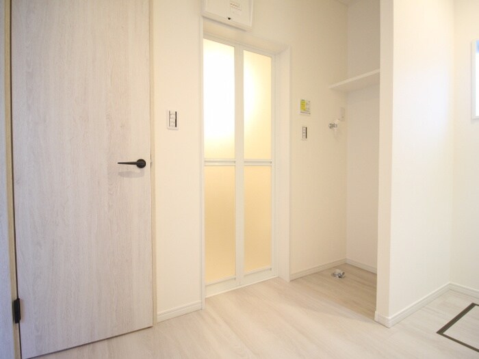 物件内観写真9　(廊下)