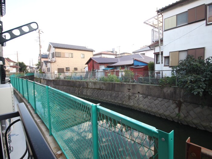 物件内観写真22　(室内からの展望)