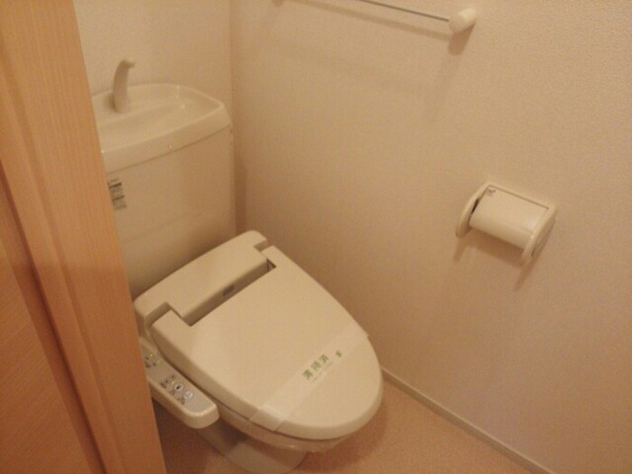 物件内観写真12　(トイレ)